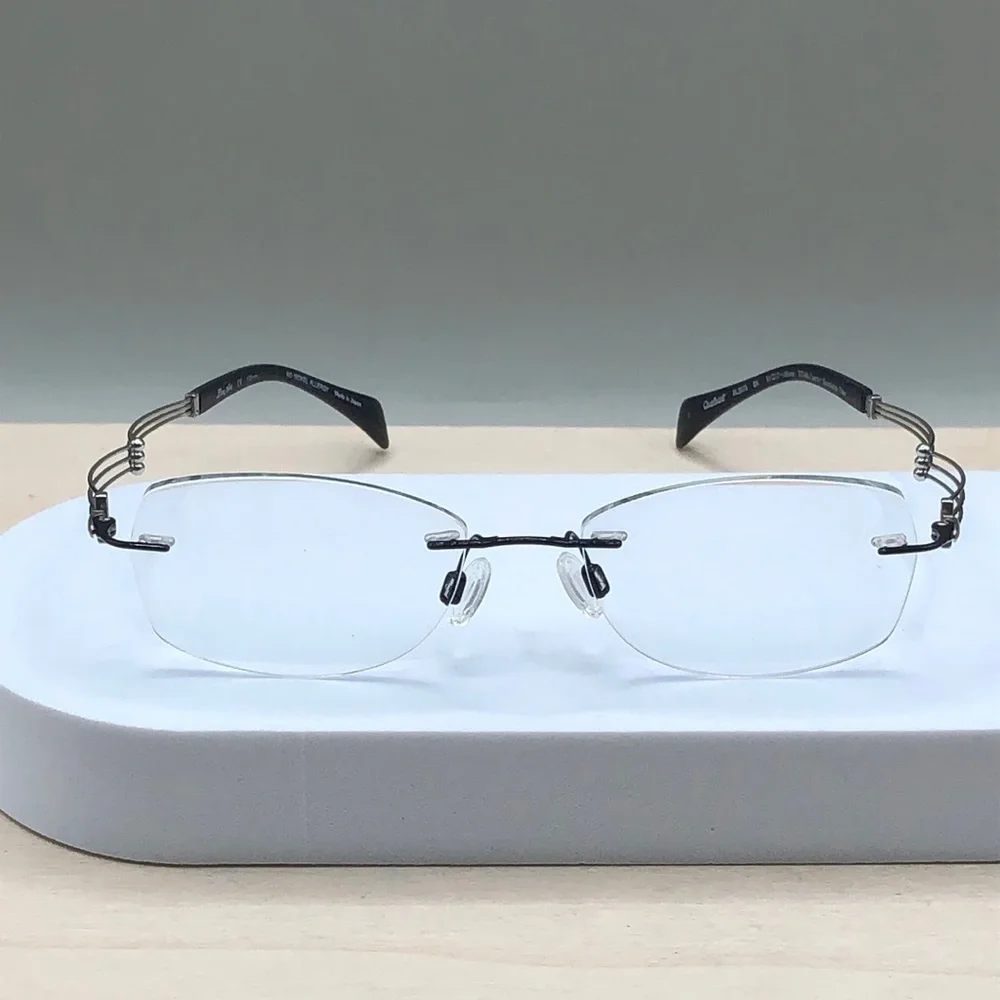 Charmant Line Art XL2075 Glasses FRAMES ONLY 51-17-135 Titan Japan Rimless